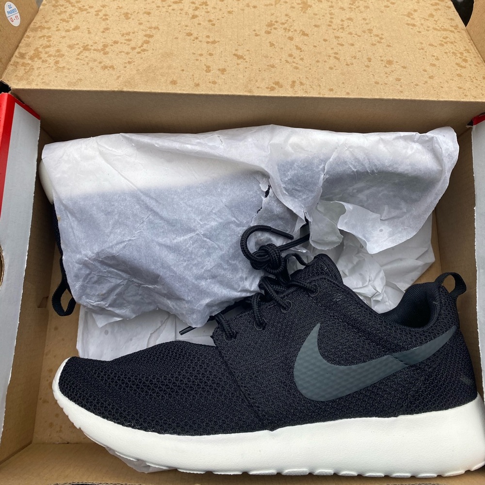 Nike Roche 1s - Youth